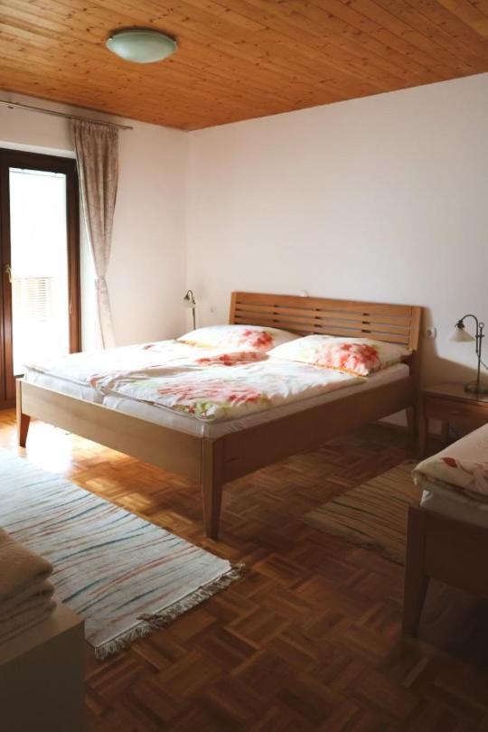 בלד Apartments-Rooms Kocijancic מראה חיצוני תמונה